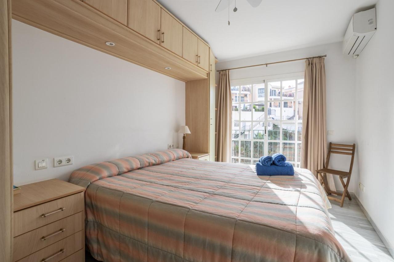 Las Flores 5 - Large Townhouse เนร์คา ภายนอก รูปภาพ